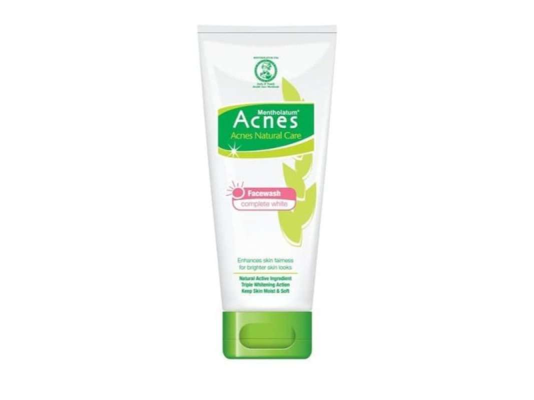 Pekanbaru Acnes Face Wash Complete Wht 100Gr Tube