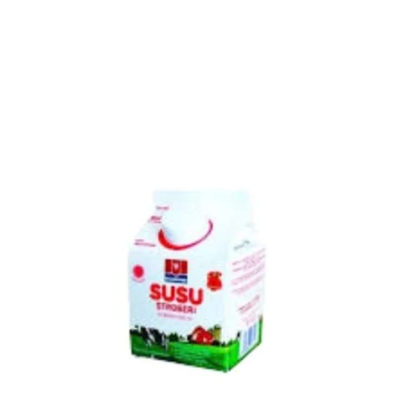 Pekanbaru Diamond Fresh Milk Strawberry 300Ml