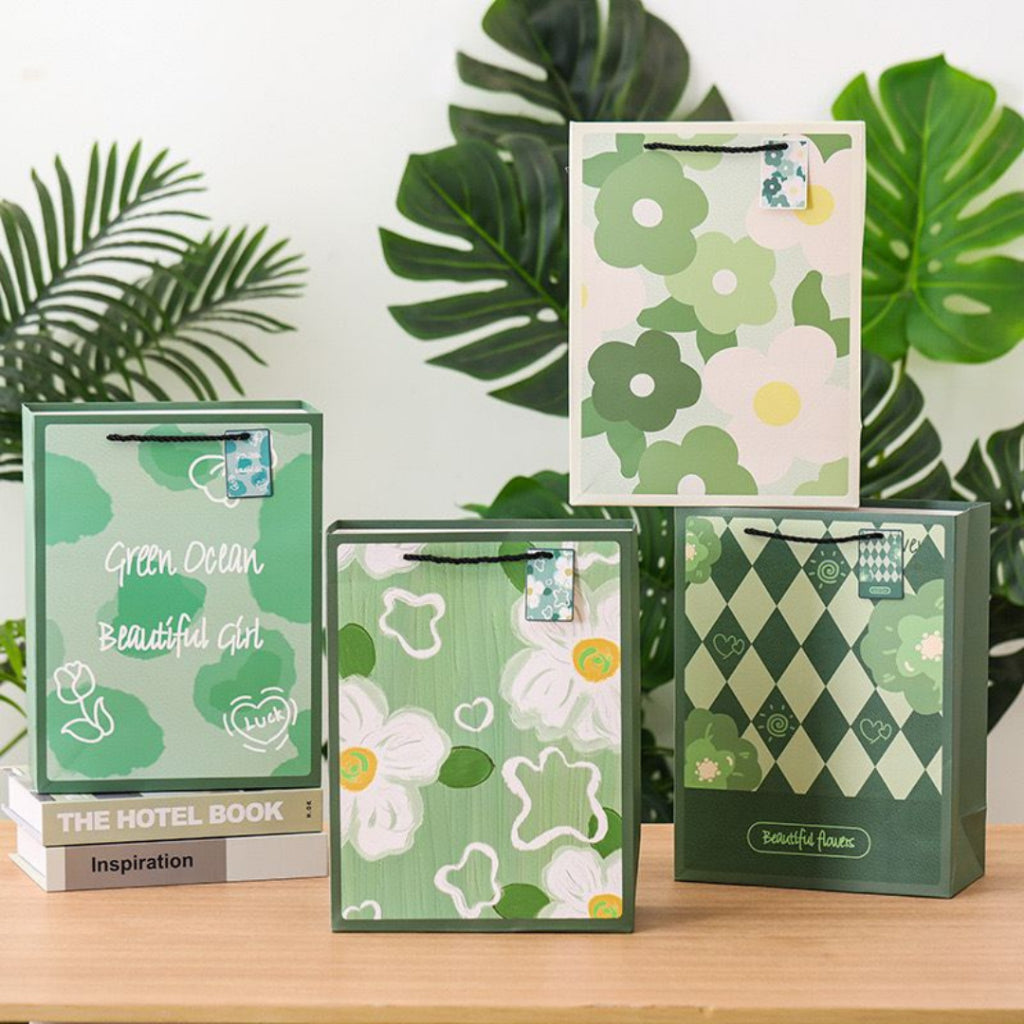 Pekanbaru Paper Bag Hijau Daun Bunga Goodie Bag Green Flower Tas Kado Tali Atas Tempat Souvenir