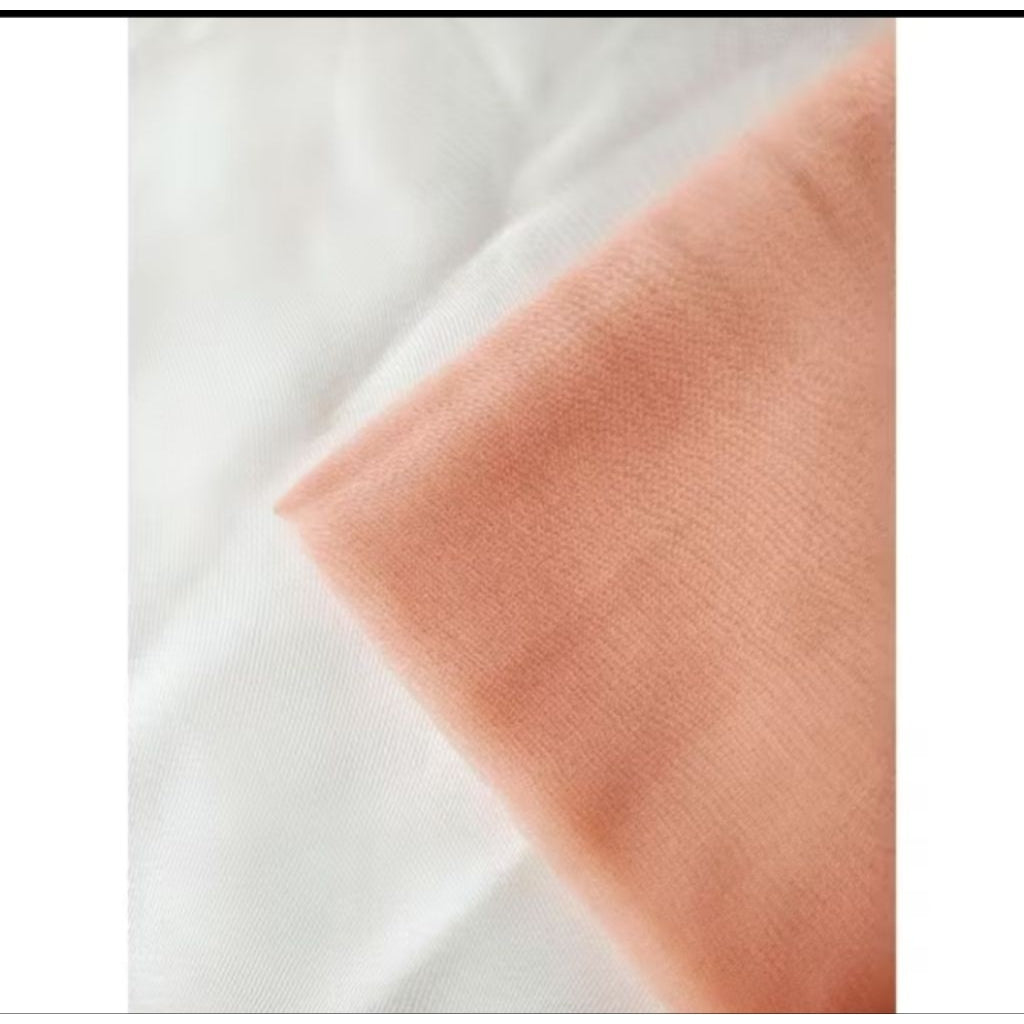 Pekanbaru Jilbab bella square berbahan polly cotton dengan ukuran 110 cm x 110 cm