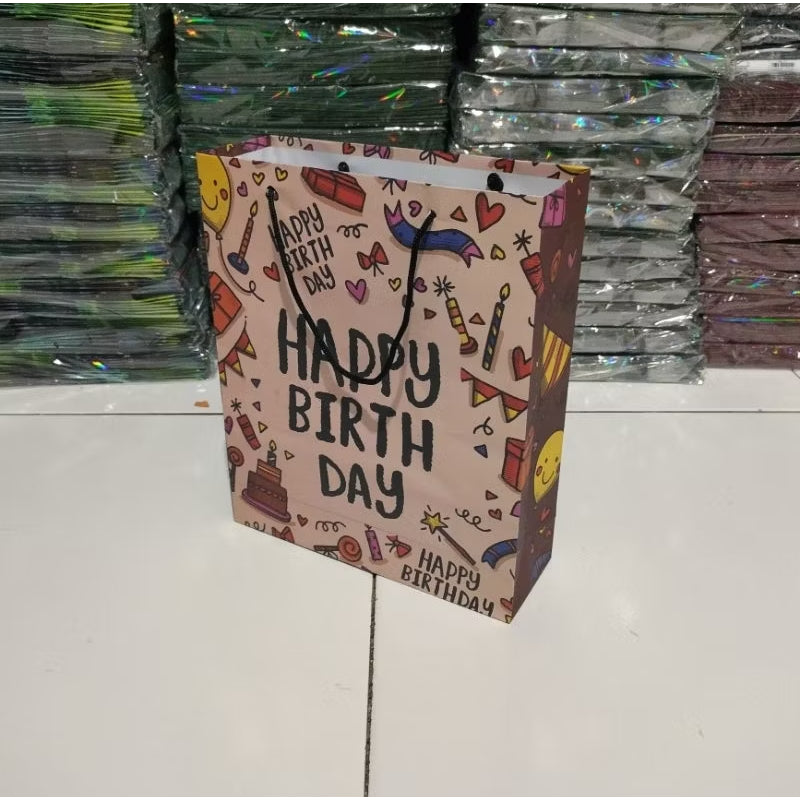 Pekanbaru HR- Paper Bag Motif Lovely Hello Kado Satuan Souvenir | Ulang Tahun | Wedding / Kualitas Baik