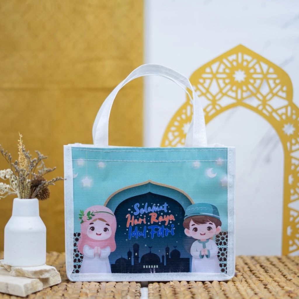 Pekanbaru Tas Hamper Lebaran Idul FIrri Tas Parcel Tas Hadiah Goodie Bag Lebaran Idul Fitri Glossy Ready Stock