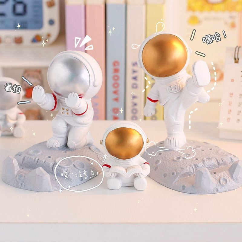 Pekanbaru Phone Holder Penyangga Penahan Handphone Tab Astronot Lucu Stand HP Bentuk Lucu Unik Luar Angkasa Dekorasi Kamar Cute Stationary Kit Berkualitas