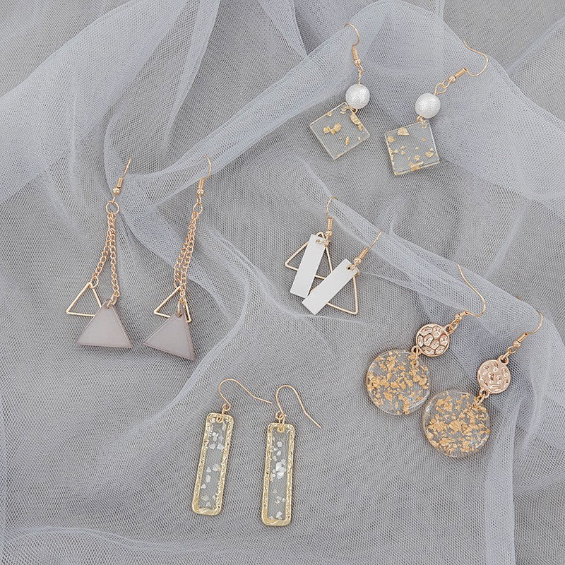 Pekanbaru Anting Wanita Korea Emas Rantai Bling Anting Elegan Simple Persegi Bujur Sangkar Putih Permata Gold Woman Earrings Emas Permata Anting Berkualitas Korean Style