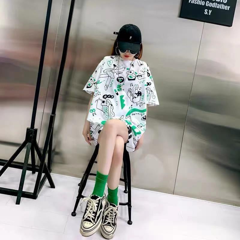 Pekanbaru SALE! Kaos Oversize Aesthetic Motif Unik Keren Kaos Super Oversize Kaos Jumbo Bahan Berkualitas Harga Terjangkau Kaos Hitam Putih Hijau Pink Kaos Keren Unisex Korean Style