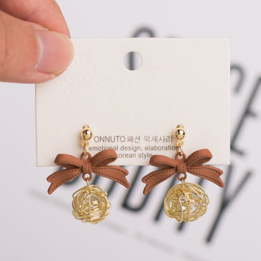 Pekanbaru Anting Pita Bola Sarang Lucu Simple Elegan Anting Coklat Gold Outline Cute Woman Earrings Anting Berkualitas Korean Style