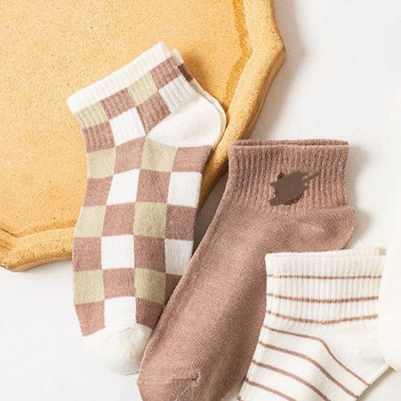 Pekanbaru Kaos Kaki Bear Chocolate Cute Women Socks Import Kaos Kaki Berkualitas Square  White Kaos Kaki Beruang Korean Style