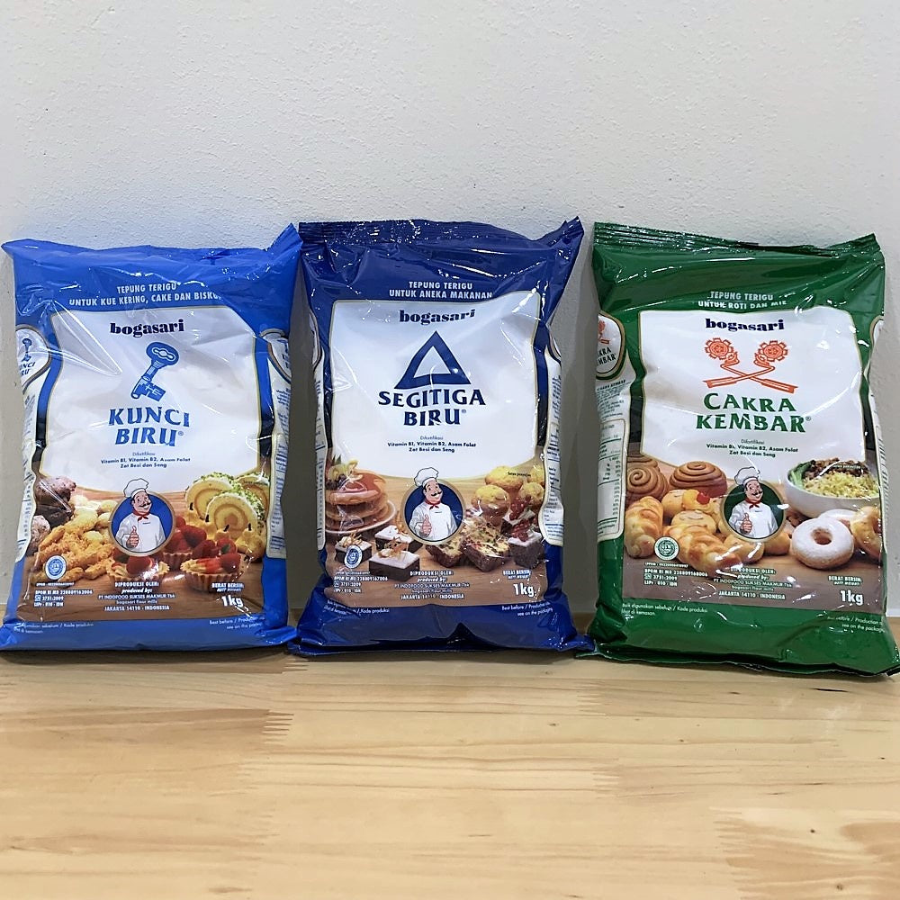 Pekanbaru Bogasari Tepung Terigu Premium Kunci Biru I Segitiga Biru I Cakra Kembar 1 Kg