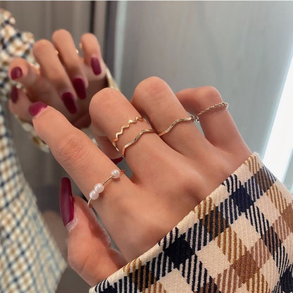 Pekanbaru Isi 4/8 Pcs  /Set Cincin Emas Hias Mutiara Gaya  Untuk Wanita