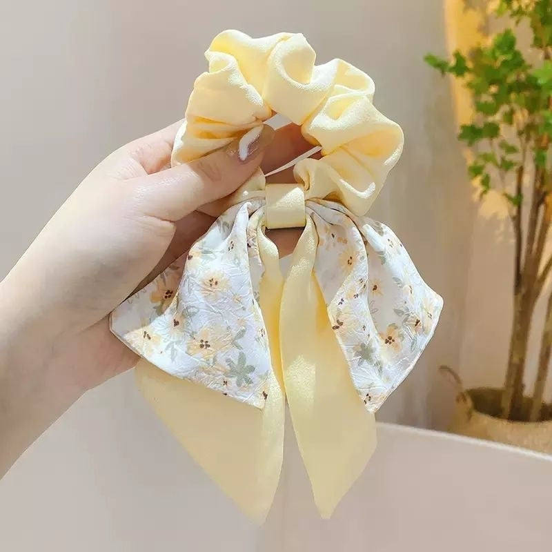 Pekanbaru Spring Scrunchie / Ikat Rambut Pita Kain Satin Korea / Scrunchie Kunciran Rambut Anak