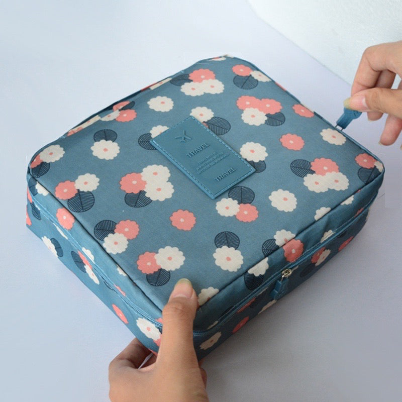 Pekanbaru HR-Tas Kosmetik Multifungsi Kosmetik Pouch Tas Make Up Monopoly Makeup Multi Pouch Travel Import Murah Viral Souvenir Pesta Hadiah Kondangan