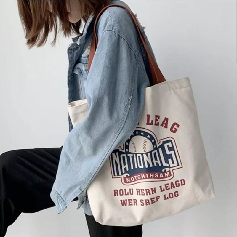 Pekanbaru Tote Bag Tas Samping Kanvas Totebag  Karakter Kartun Lucu Wanita Fashion
