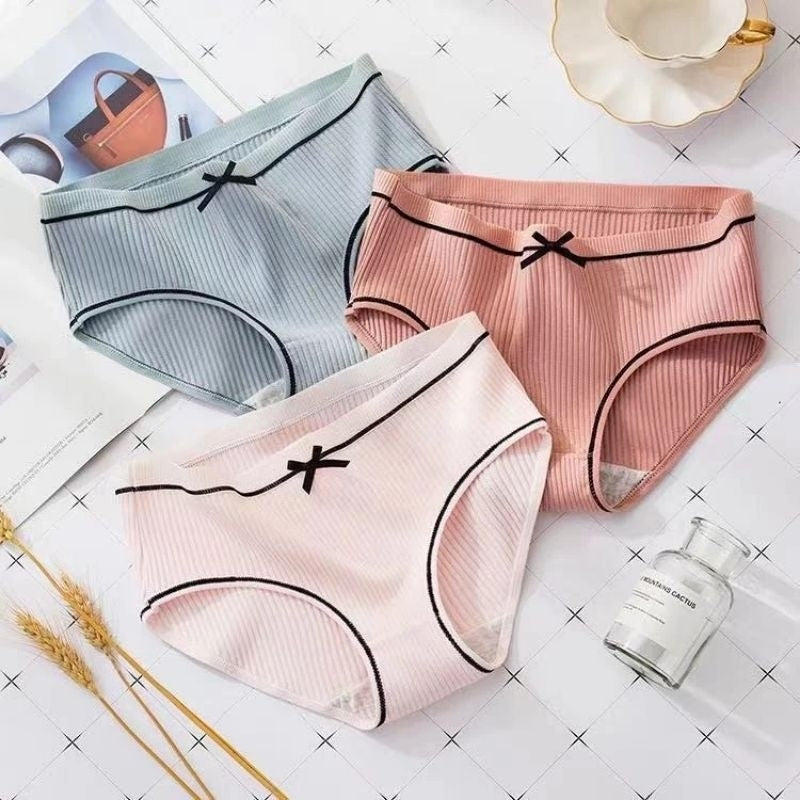 Pekanbaru Celana Dalam Wanita - Underwear Cewek Polos List Hitam Pita - Celana