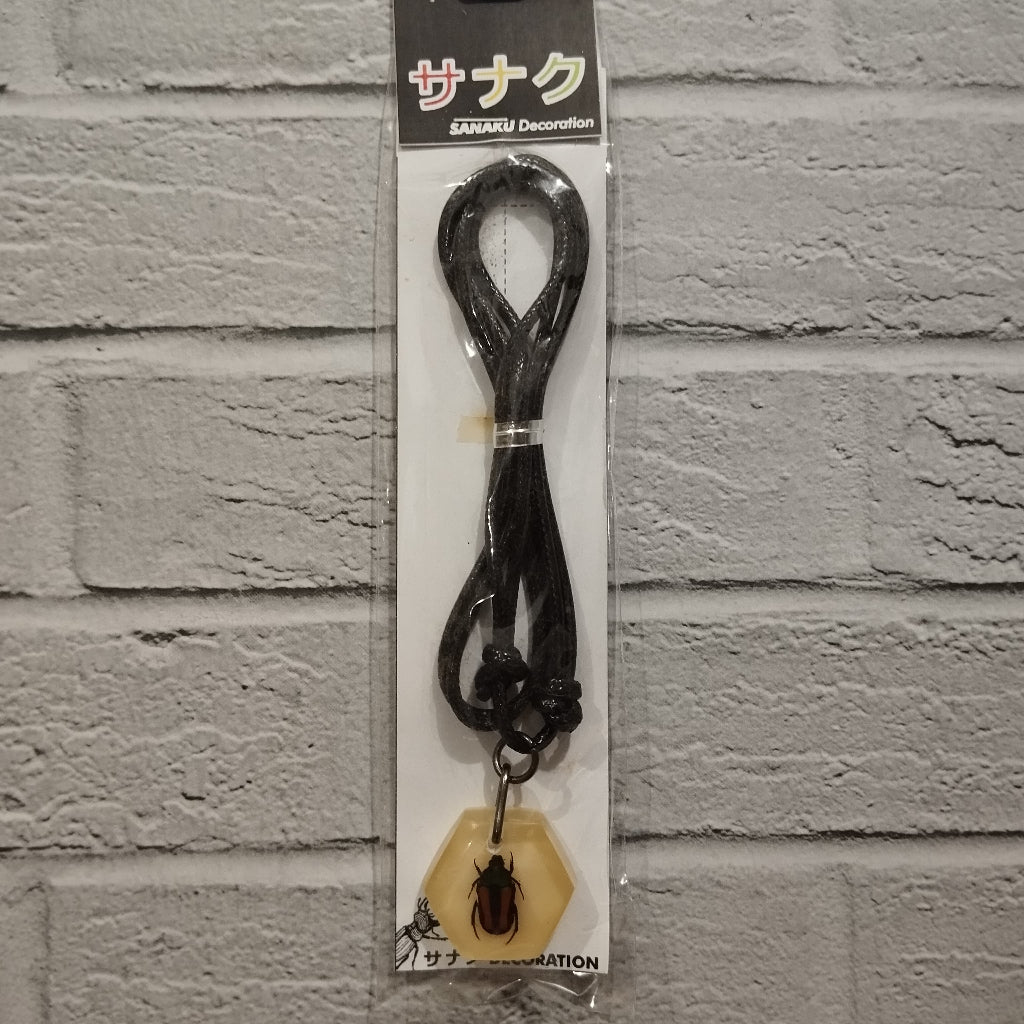 Pekanbaru Souvenir Kalung Serangga Asli Resin