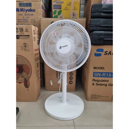 Pekanbaru Kipas Angin Sanex Siwon 2 In 1 Stand Fan Dan Desk Fan Ssf-1221 12Inch Kipas Angin Sanex Ssf 1221