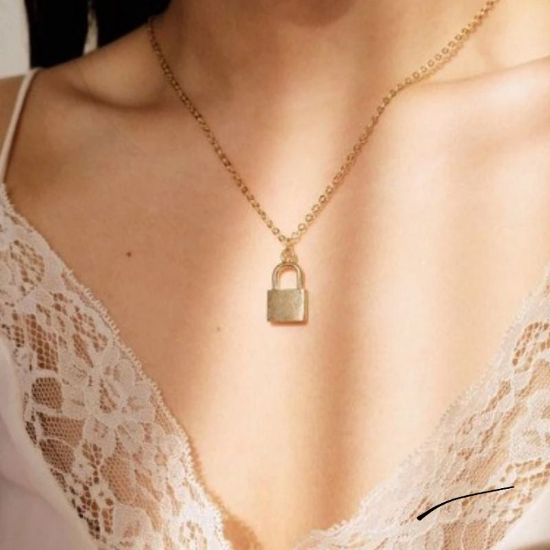 Pekanbaru Kalung Korea Women Necklace 100 Languages I Love You Pendant / Projection Necklace
