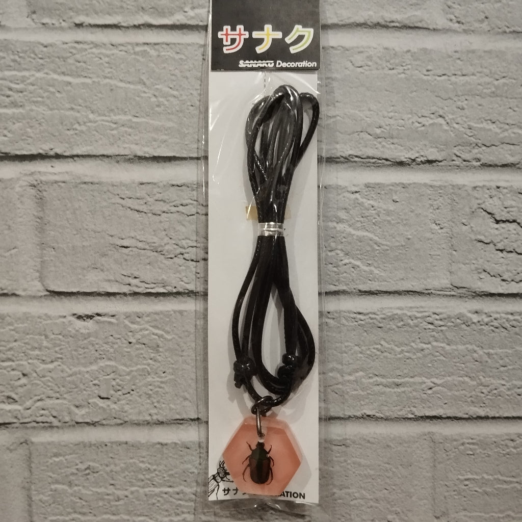 Pekanbaru Souvenir Kalung Serangga Asli Resin