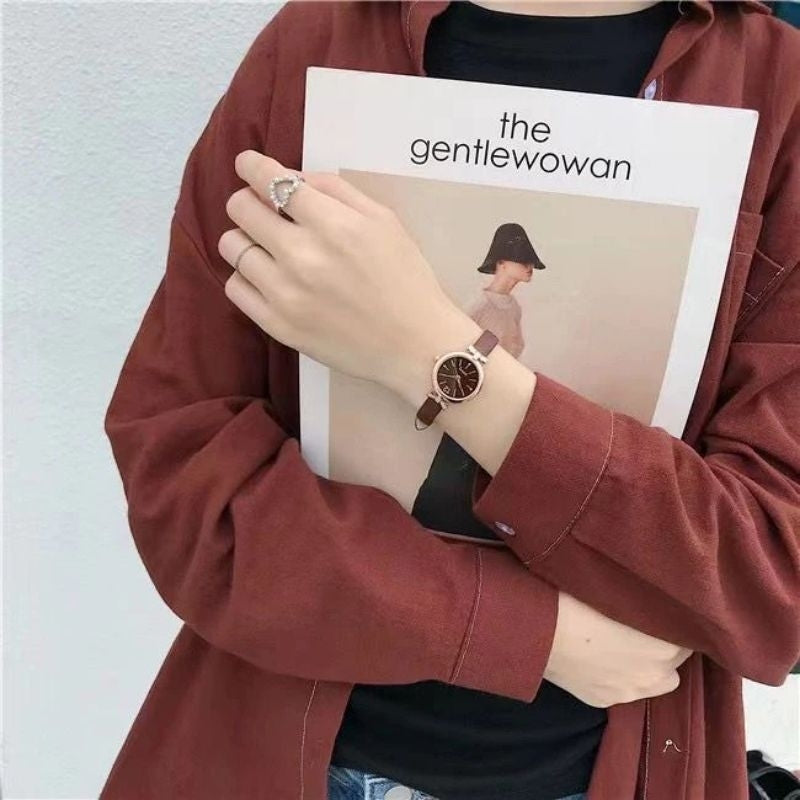 Pekanbaru Jam Tangan Casual Wanita Analog Kecil Dial Bulat Dengan Strap Pu