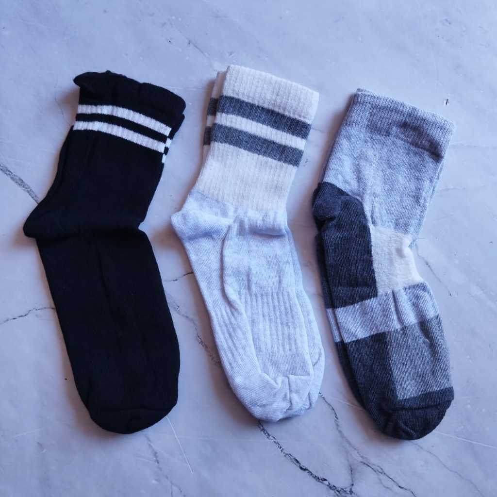 Pekanbaru Kaos kaki sport pria / kaos kaki pria tebal / kaos kaki pendek merk random