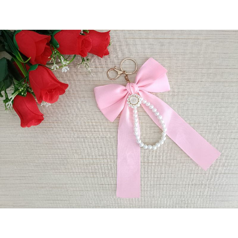 Pekanbaru Hanya 3 Hari Diskon Khusus : Gantungan Tas wanita  Pita Mutiara Clarice Cantik/keychain