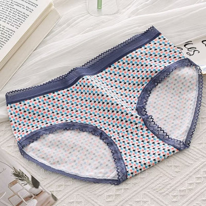 Pekanbaru Celana Dalam Wanita Motif Strawberry Fashion Jepang Crotch Mid Waist