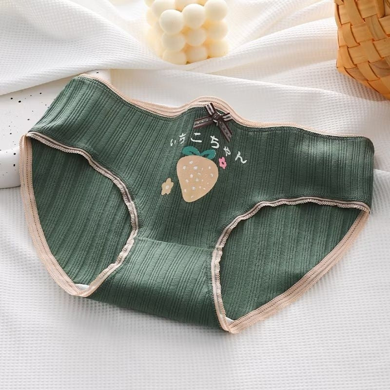Pekanbaru Celana Dalam Wanita Motif Strawberry Fashion Jepang Crotch Mid Waist