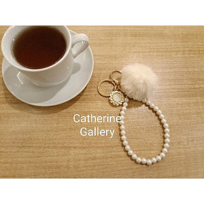 Pekanbaru Gantungan Kunci Mutiara Pompom Loly