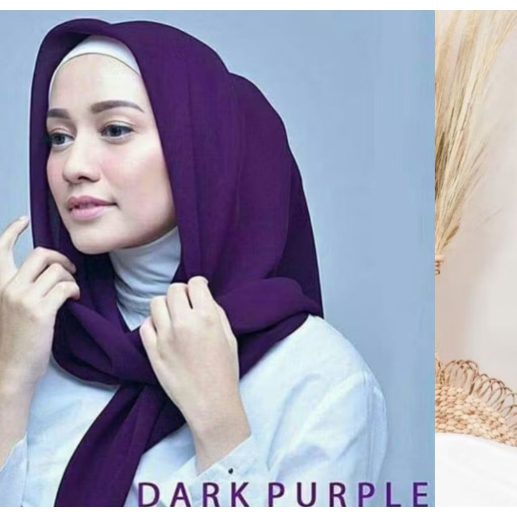 Pekanbaru Jilbab bella square berbahan polly cotton dengan ukuran 110 cm x 110 cm