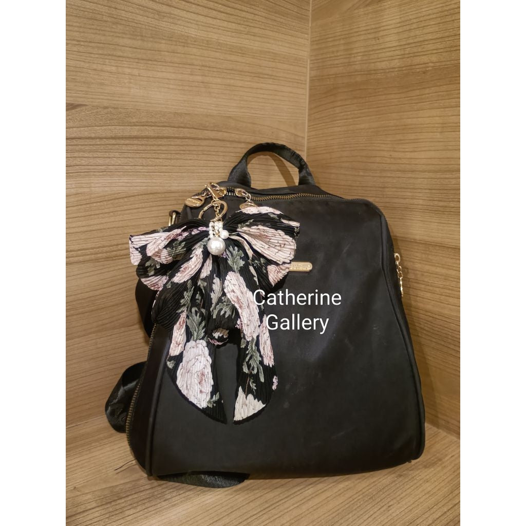 Pekanbaru Hanya 3 Hari Diskon Khusus : Gantungan Tas wanita  Pita Mutiara Clarice Cantik/keychain