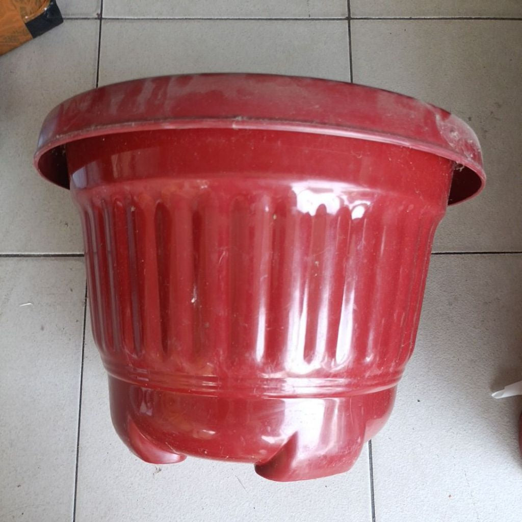 Pekanbaru pot. bunga plastik harga obral diameter. 20 cm