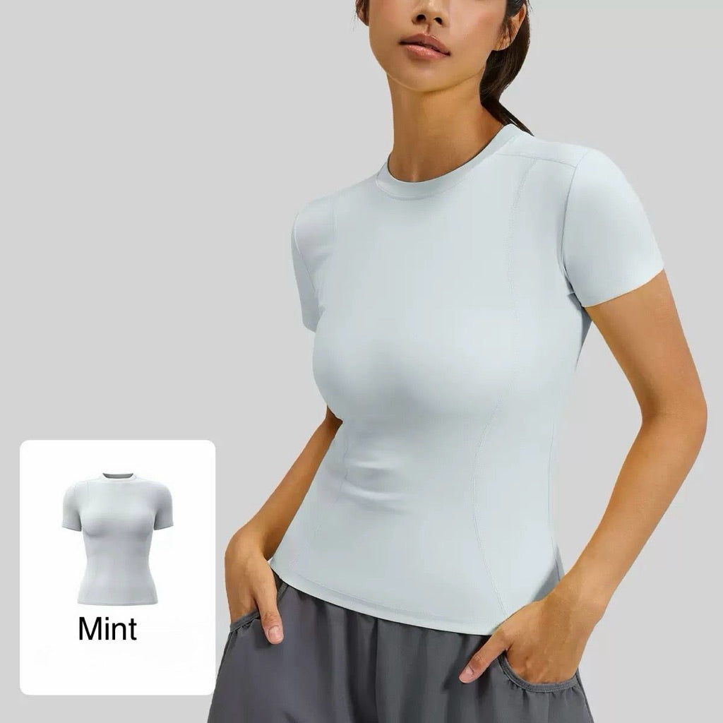 Pekanbaru JevyActive - WM001SS - Aiko Top - Baju Olahraga Wanita - Baju Lengan Pendek
