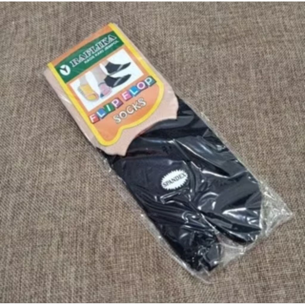 Pekanbaru Kaos Kaki Dua Jari Raflika Diatas Mata Kaki