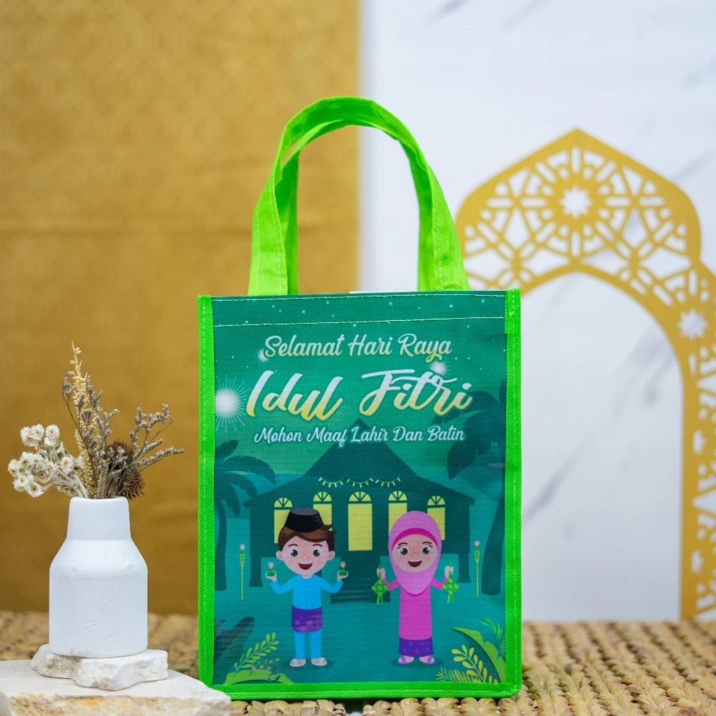 Pekanbaru Tas Hamper Lebaran Idul FIrri Tas Parcel Tas Hadiah Goodie Bag Lebaran Idul Fitri Glossy Ready Stock