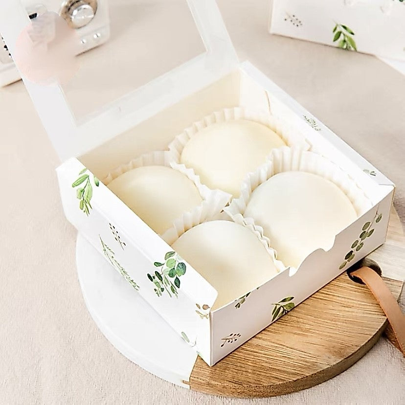 Pekanbaru Cake Box Ivory / Kotak Kue Putih Gambar Dengan Display